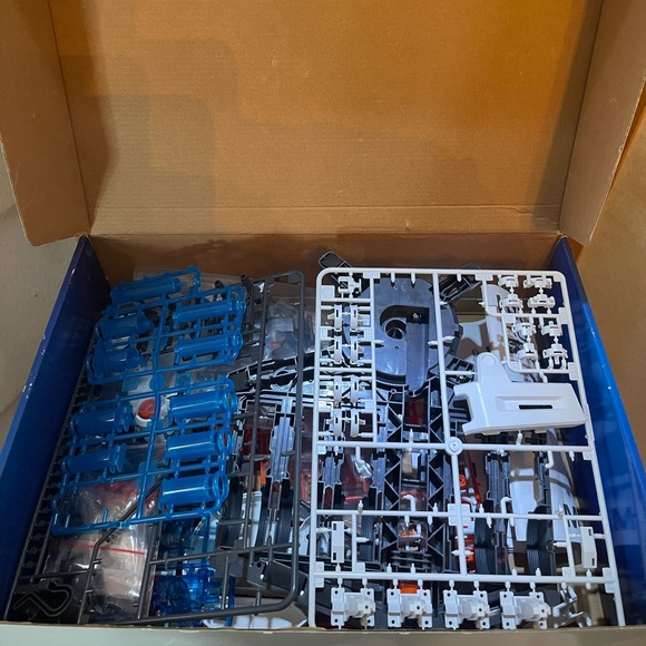 SCIENCE DISCOVERY Hydraulic Robot Arm Edge Toy Winner Award - Picture 3 of 4